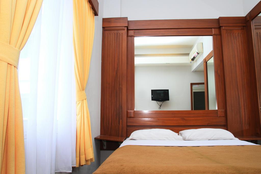 Bukit Dago Hotel Bandung Zimmer foto