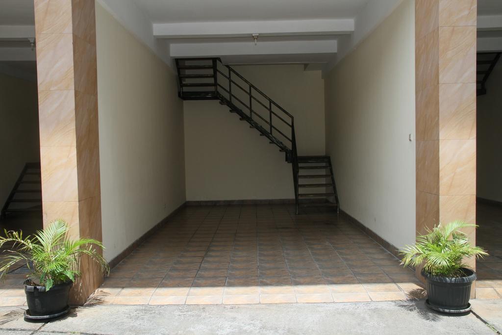 Bukit Dago Hotel Bandung Zimmer foto