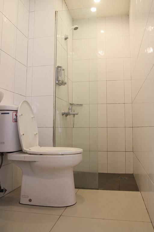 Bukit Dago Hotel Bandung Zimmer foto