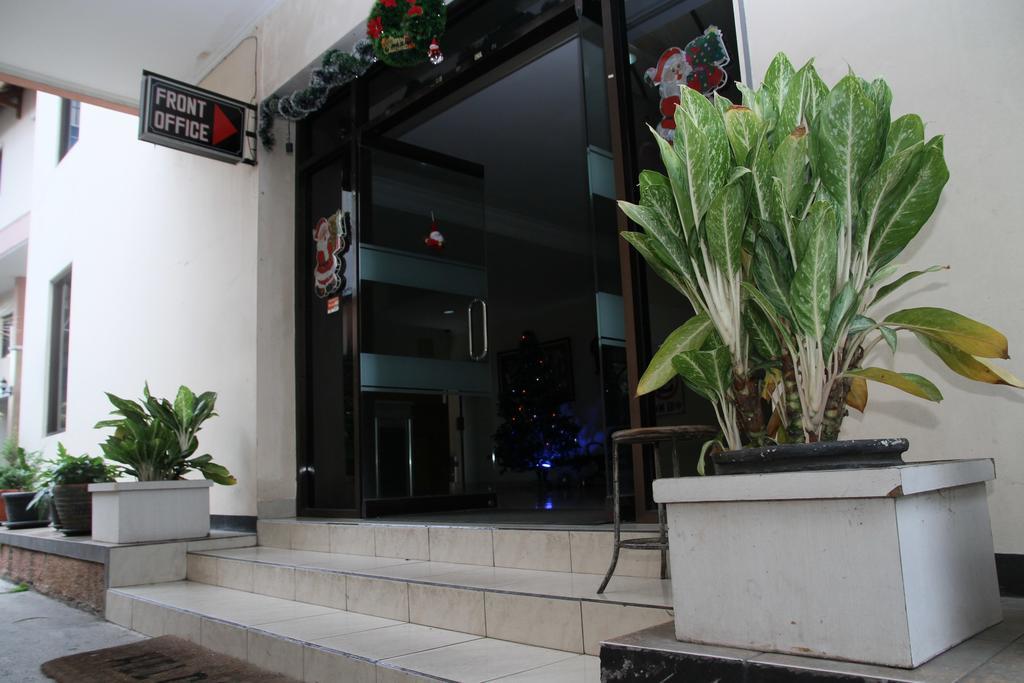 Bukit Dago Hotel Bandung Exterior foto
